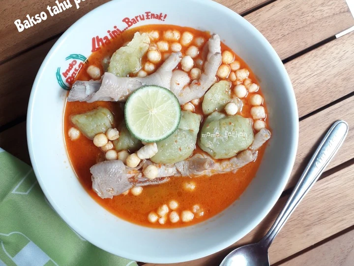 Langkah Gampang Membikin Resep Bakso tahu pokcoy kuah mercon yang Enak Banget Anti Ribet, Lezat