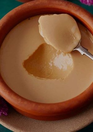 মিষ্টি দই রেসিপি (Sweet curd recipe) রেসিপির প্রধান ছবি