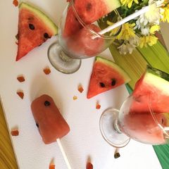 A picture of Watermelon Ice cream.