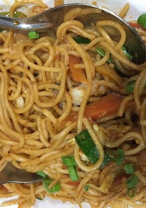 A picture of Veg Hakka Noodles.