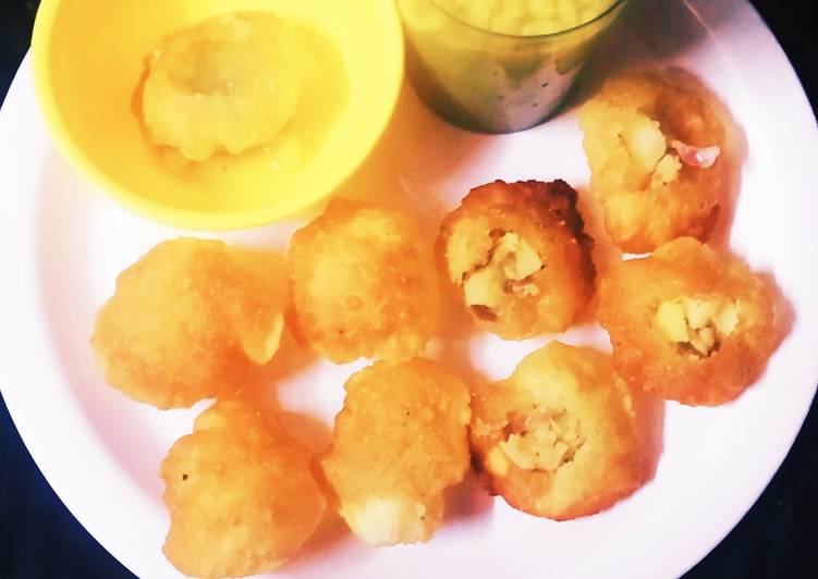 Easiest Way to Prepare Award-winning Aate ke Golgappe with khatti methi Kanji chapata potato masala