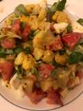 Lauwarmer Kartoffelsalat mit Ei, Salzgurken und Kreuzkümmel