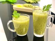 Une photo de smoothie kiwi