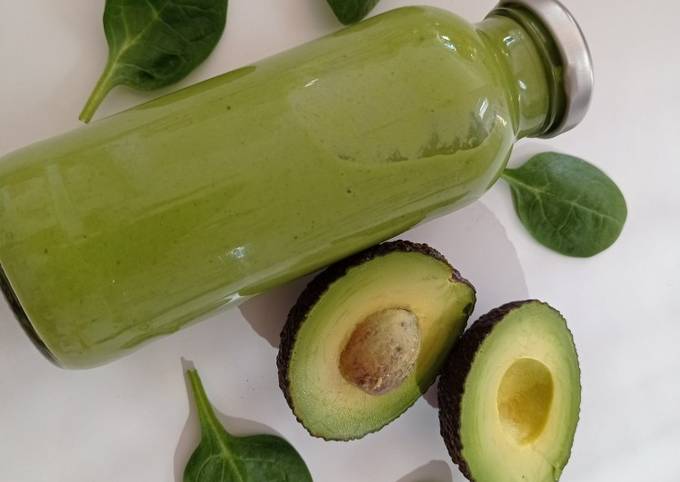 Avocado Spinach Smoothie