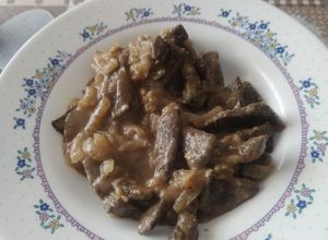 Foto principal de Hígado de cerdo encebollado