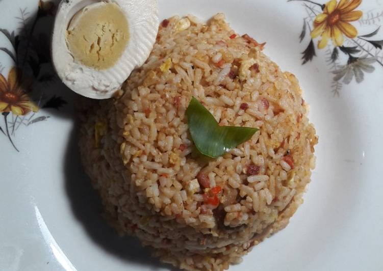 Cara termudah untuk Mudah LezatNasi Goreng Bakso Kornet