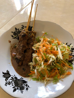 Foto resep Sate sapi bumbu kencur + sayur mentah #DEBM+ketofriendly