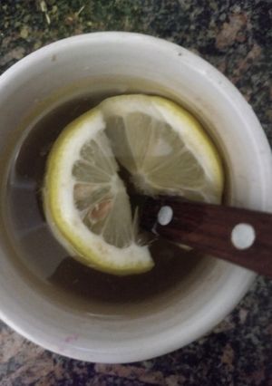 Una foto de Infusión post cake para el hígado 😁