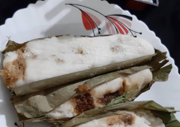 Recipe of Speedy Haldi Patra Pitha/Enduri Pitha(made with turmeric leaves)