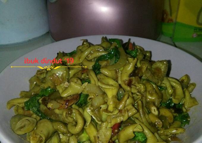 Resep Tumis usus ayam saos tiram yang Bisa Manjain Lidah