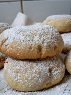 A picture of Dusted cookies.