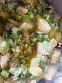 A picture of Potatoes with Poppy seed paste.