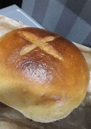 A picture of Easy herbed bread (modified from King Arthur Flour recipe).