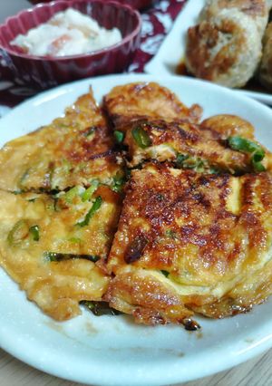 A picture of Yakitori Restaurant-Style Green Onion Omelette: Easy Side Dish.