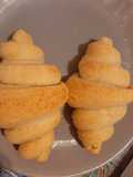 Croissante cu unt