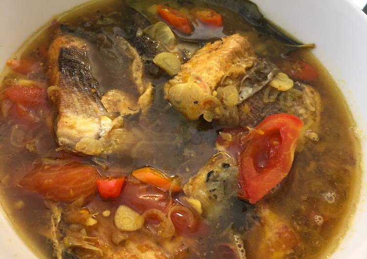 Langkah Mudah untuk meracik Bandeng Pallumara yang simpel