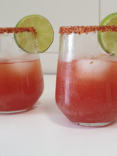 Una foto de Michelada mexicana