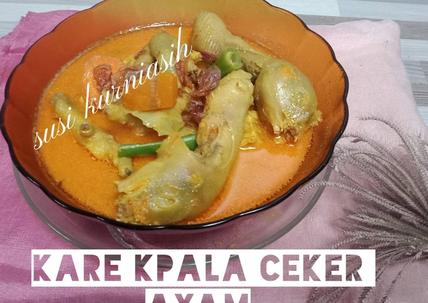 Kepala ceker ayam masak kare