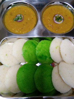 A picture of Idli sambhar.