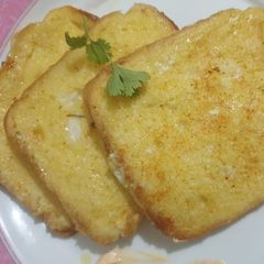 A picture of Spicy cheesy French toast.