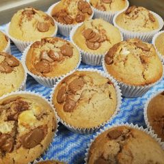 A picture of Chocolate and Orange...what could go wrong? Best flavor combo #Baking.