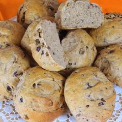 A picture of Whole Wheat Olive Buns with Herbs.
