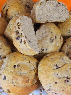 A picture of Whole Wheat Olive Buns with Herbs.