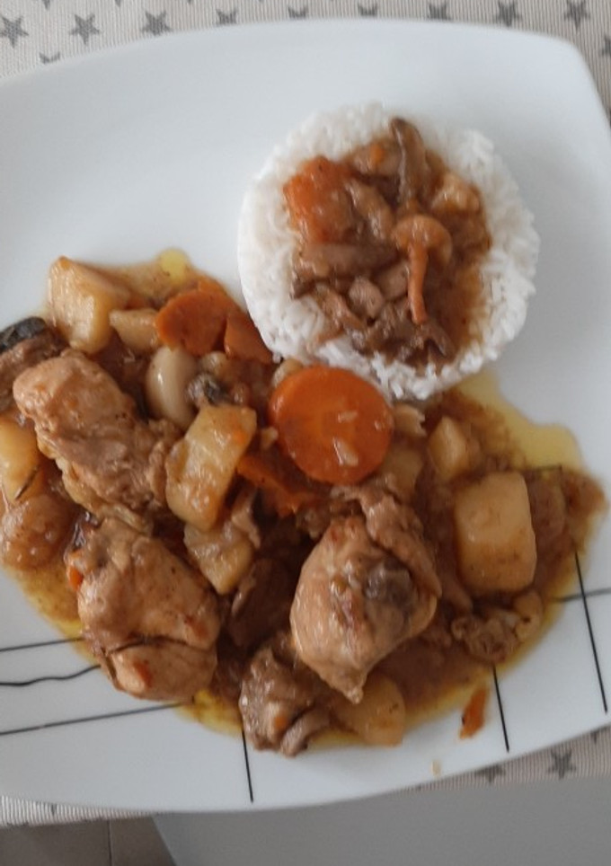 Una foto de Pollo con bolets