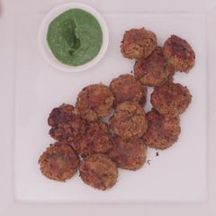 A picture of Crispy Kala Chana Kebab!.