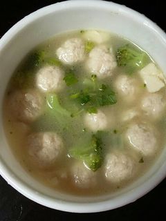 Foto resep Sup Bola-bola Ayam (MPASI 9m)