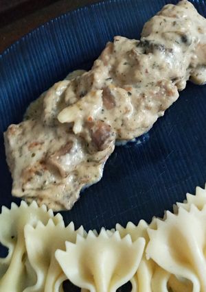 A picture of Italian creamy chicken.