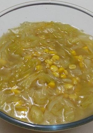 صورة لوصفة شوربة الملفوف و الذرة الصفراء