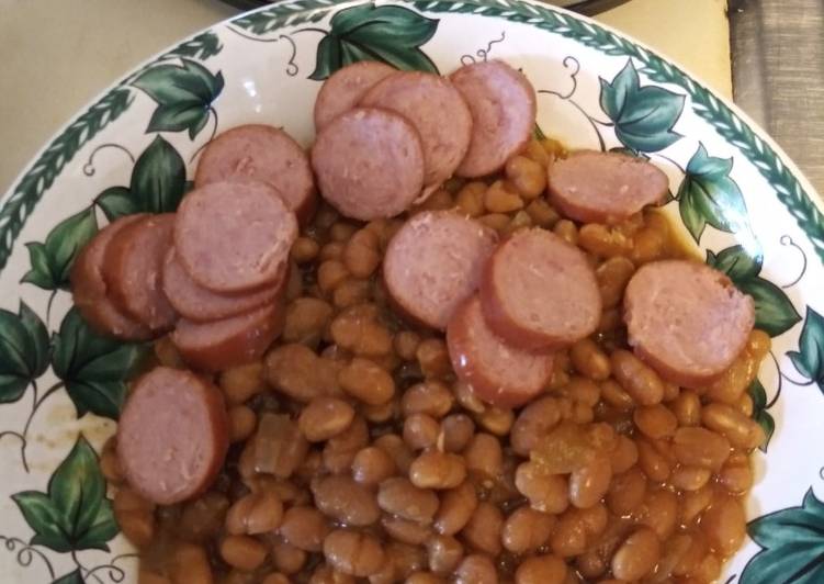 Simple Vegetarian Baked Beans in Slow Cooker