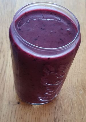 Φωτογραφία της συνταγής Smoothie με φραμπουάζ και μύρτιλα
