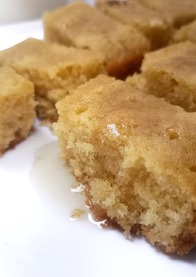 A picture of Basbousa Cake.