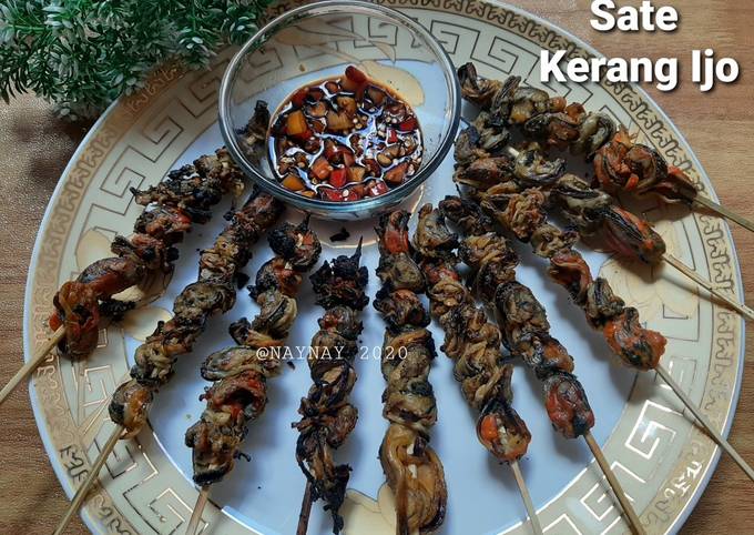 Sate Kerang Hijau