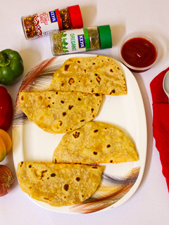 A picture of Veg Quesadillas.