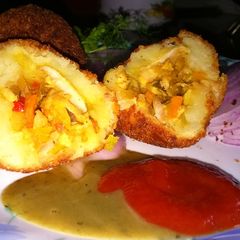 A picture of Chick-tato Chops.