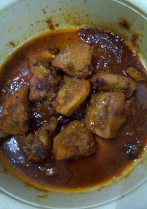 A picture of Chicken masala.