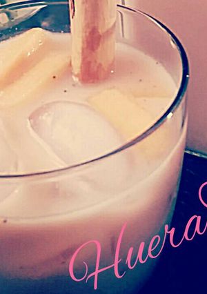 Una foto de Agua Fresca de Horchata de Melón