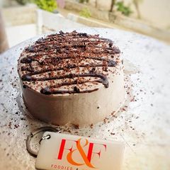 A picture of Tiny chocolate cake.