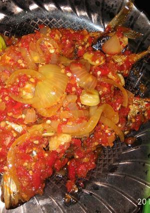 Foto resep Ikan kembung sambal pete