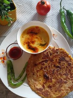 लौकी के परांठे (lauki ke parathe recipe in Hindi) रेसिपी मुख्य फोटो