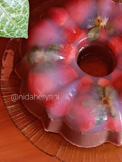 Foto resep Puding Coklat Strawberry