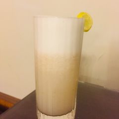 A picture of ELeechi soda.