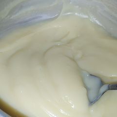 A picture of Cream.