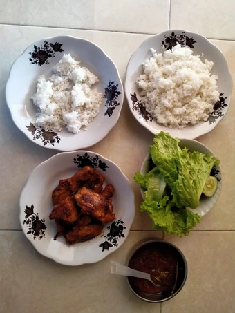 Langkah Mudah untuk Membuat Resep Ayam bakar taliwang teflon yang Bisa Manjain Lidah Anti Ribet, Lezat