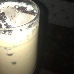 A picture of Cold oreo coffee.