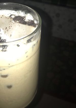 A picture of Cold oreo coffee.