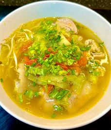 bún giò heo dọc mùng